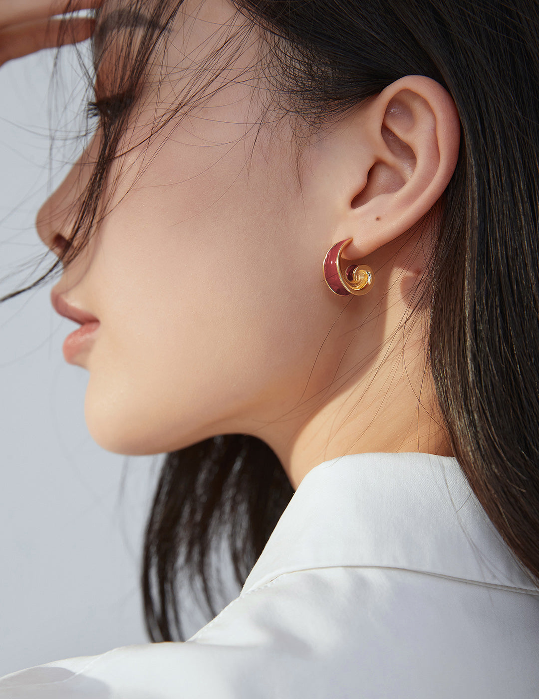 Chinese Red Glaze Earrings detail image 2