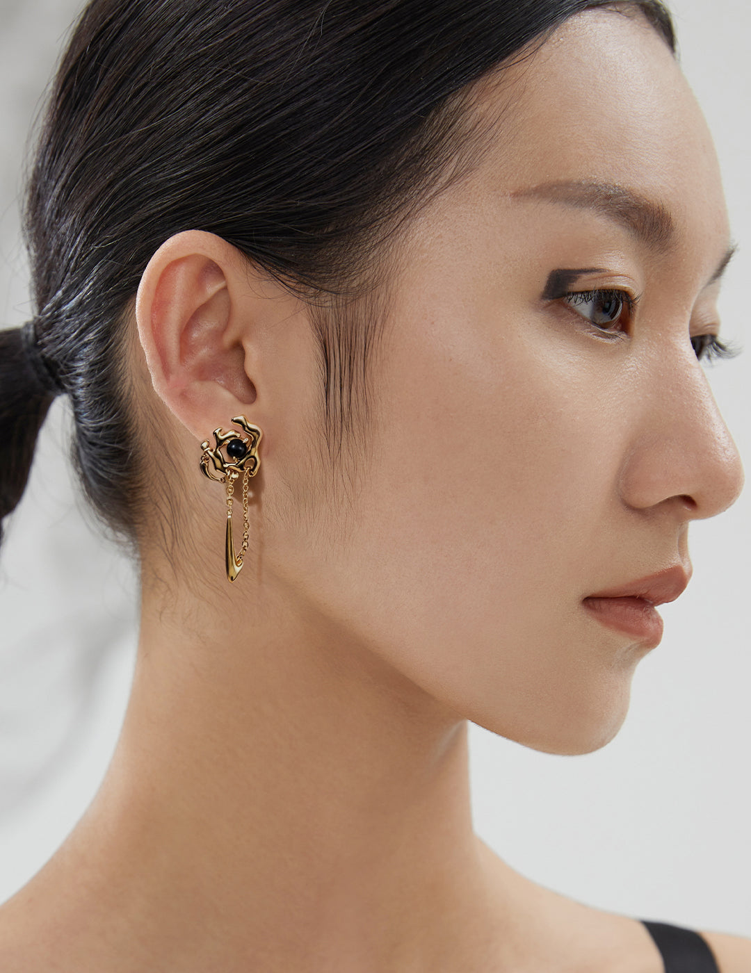 Lava Onyx Sculptural Earrings detail image 2