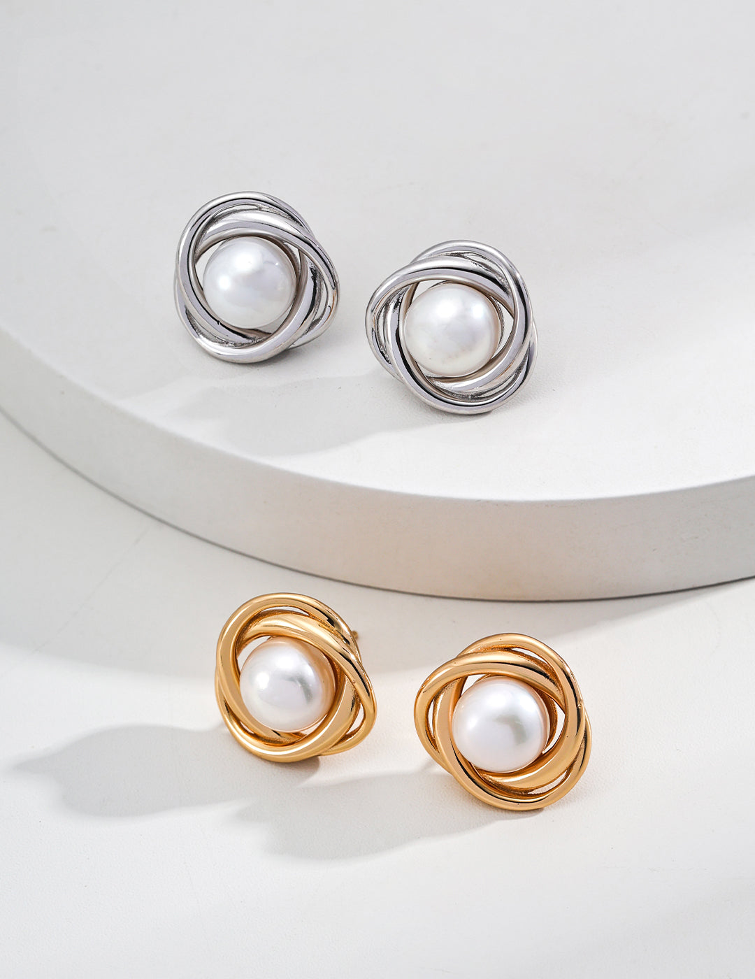 Natural Pearl Silver Earrings detail image 4