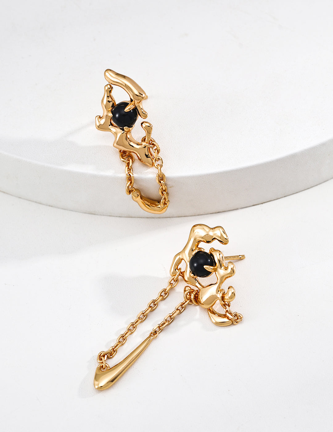 Lava Onyx Sculptural Earrings detail image 4