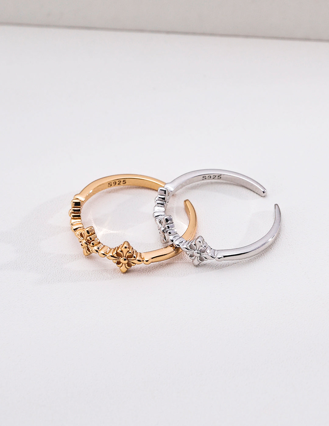 Vintage Silver Open Ring detail image 4