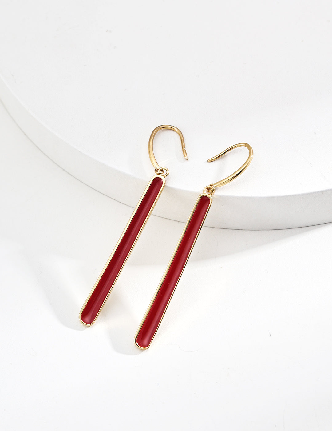 Red Glaze Bar Earrings E0349