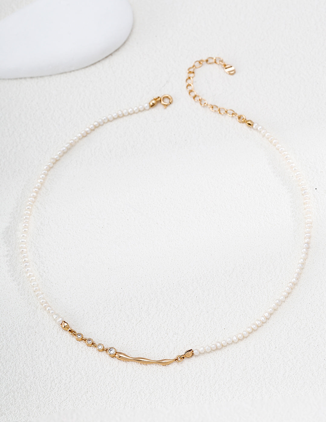 Fluid Silver Necklace product detail