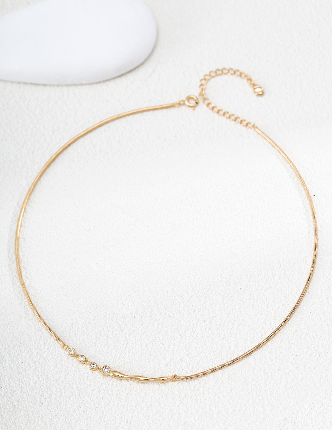 Fluid Silver Necklace product detail