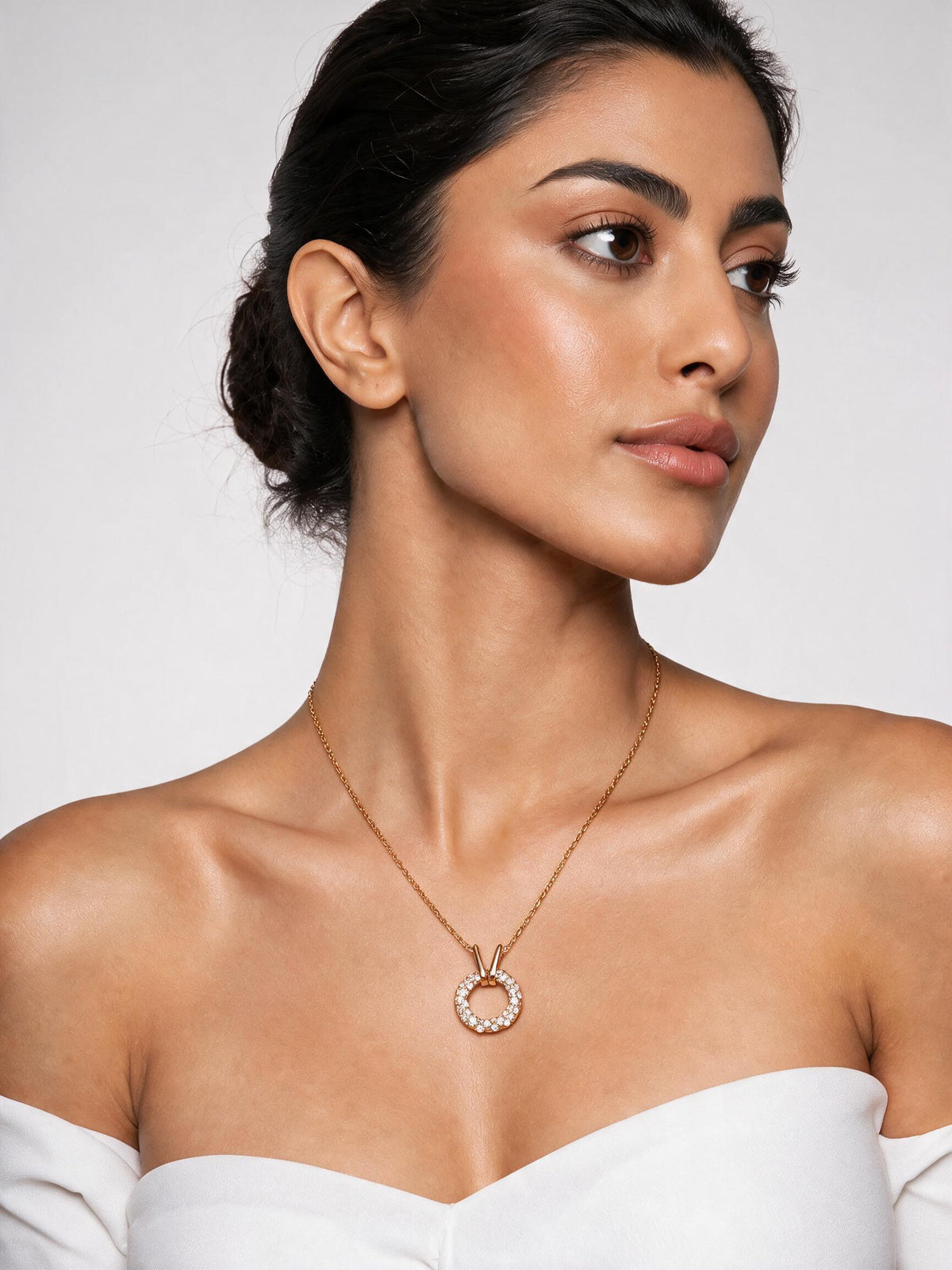 Floral Wreath Silver Necklace worn by a model