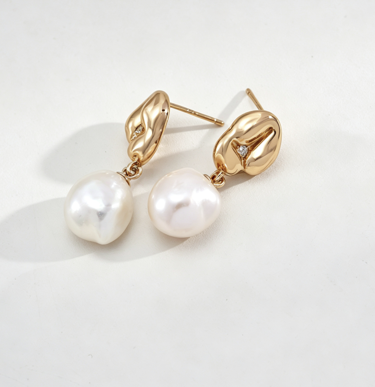 Sculpted Pearl Drop Silver Earrings product detail