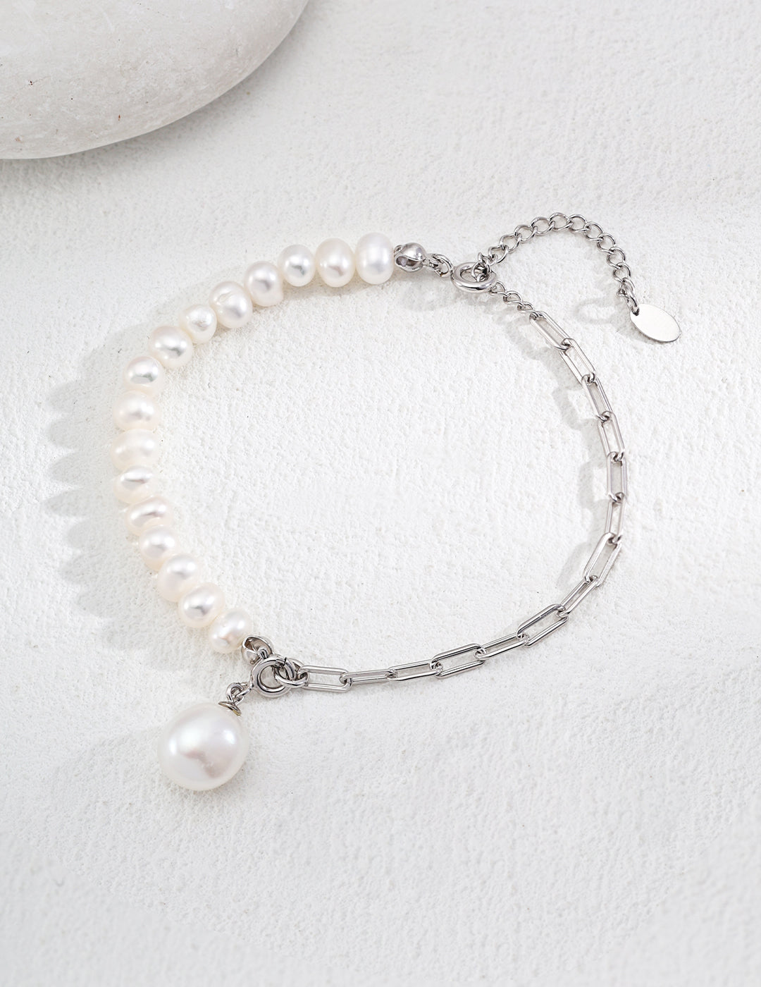 Pearl & Link Silver Bracelet product detail