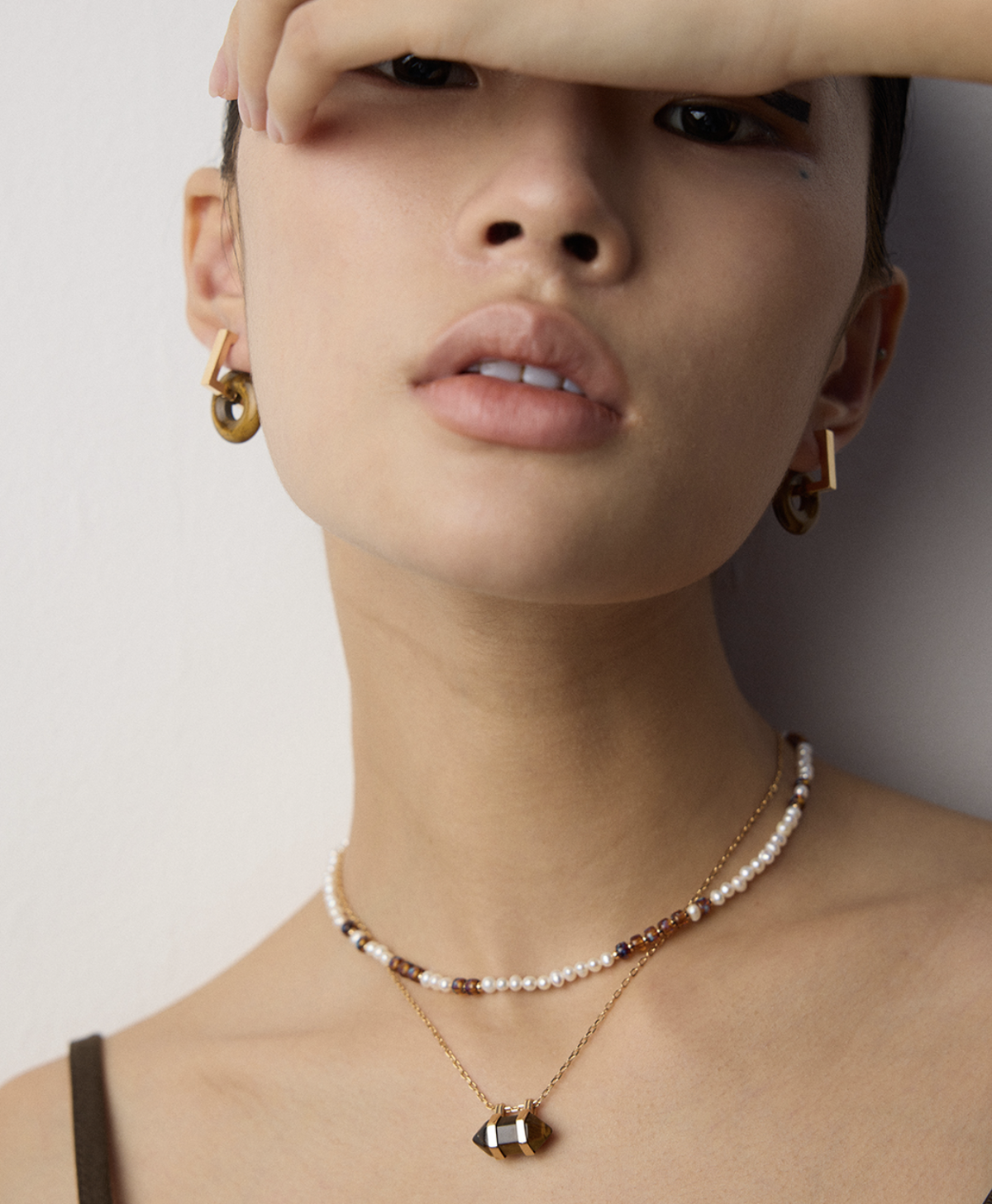 Tiger’s Eye Prism Pendant Necklace product detail
