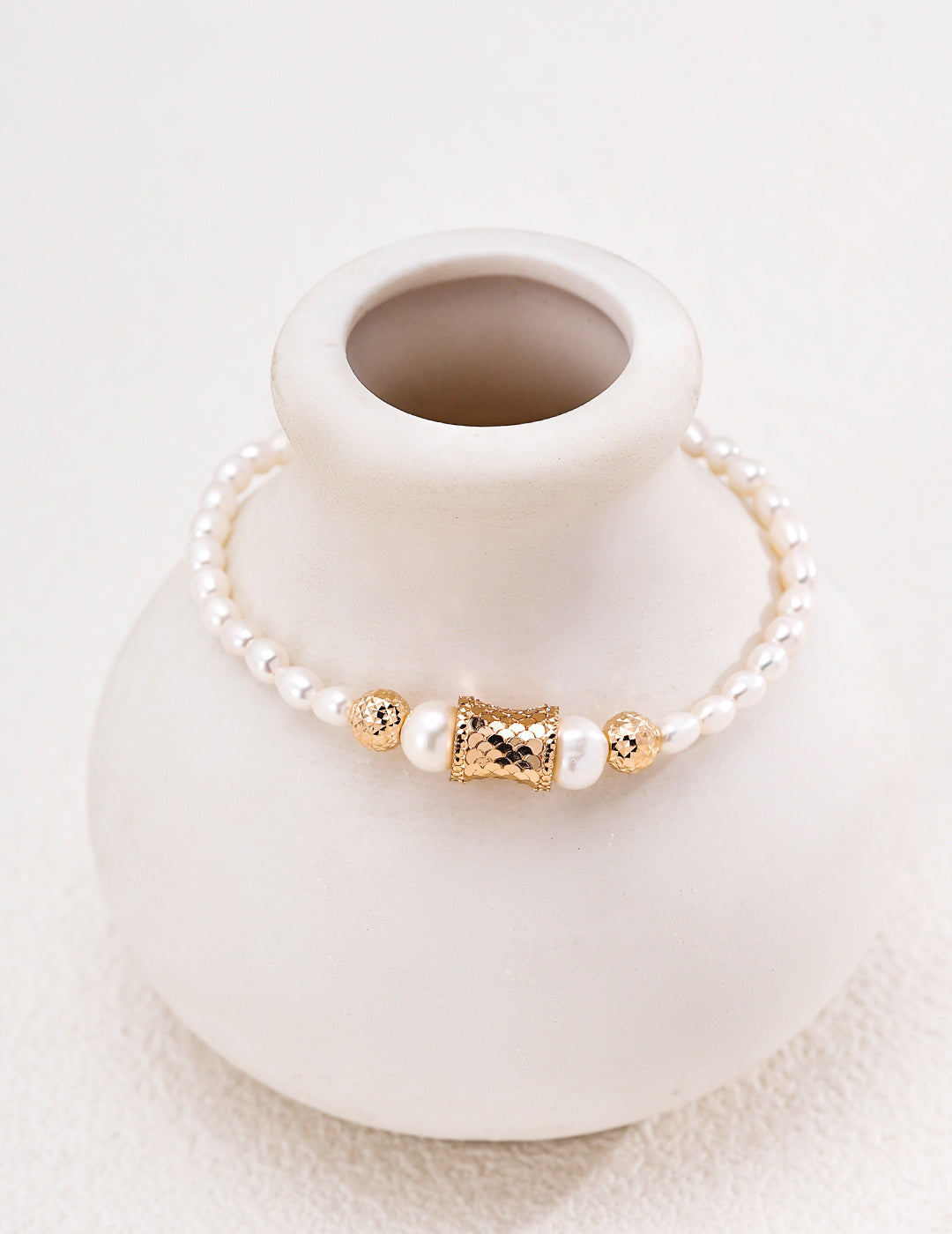 Vintage Natural Pearl Bracelet detail image 4