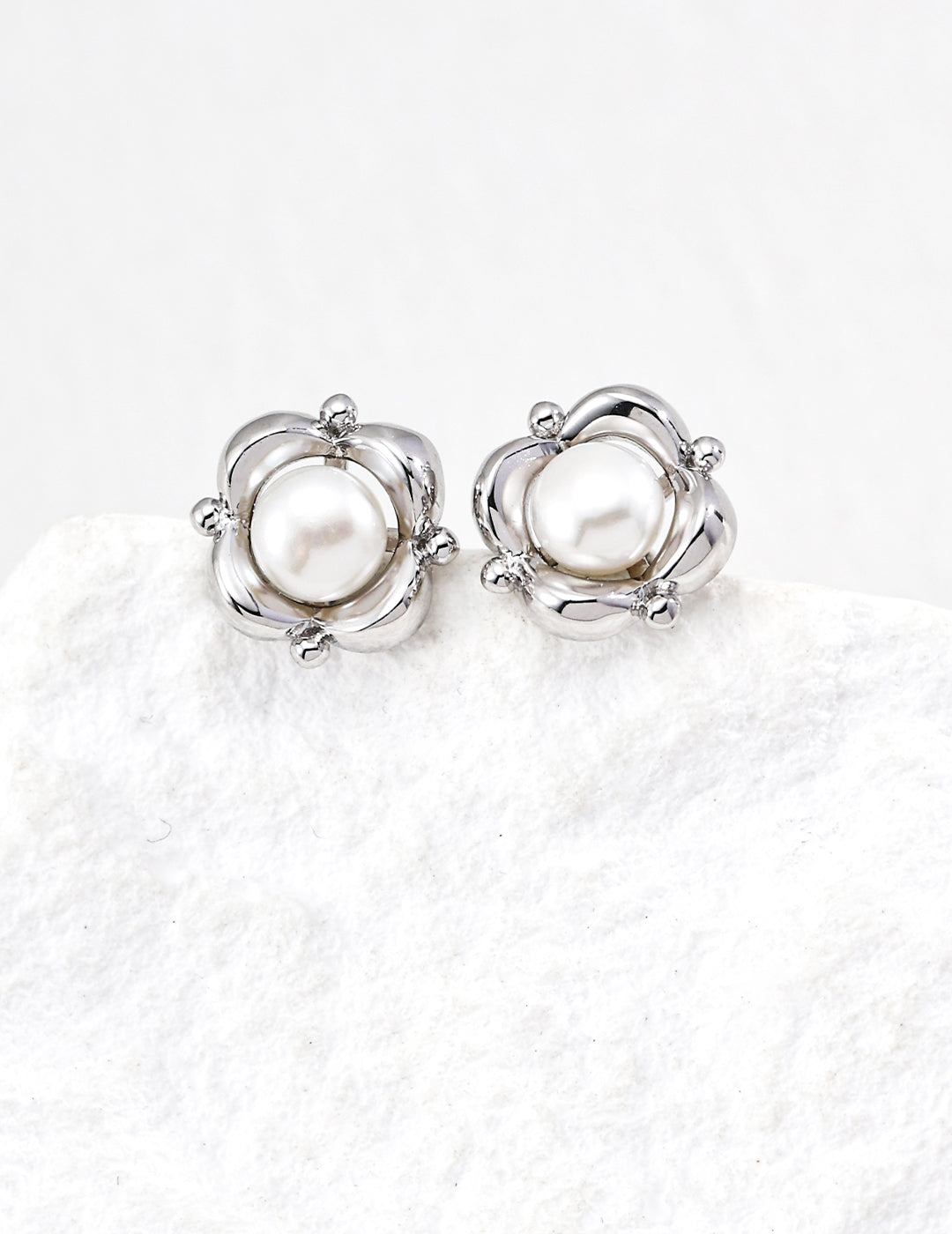 Pearl Whisper Silver Earrings product detail
